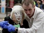 Helping a victim - the picture that said it all - London unbowed